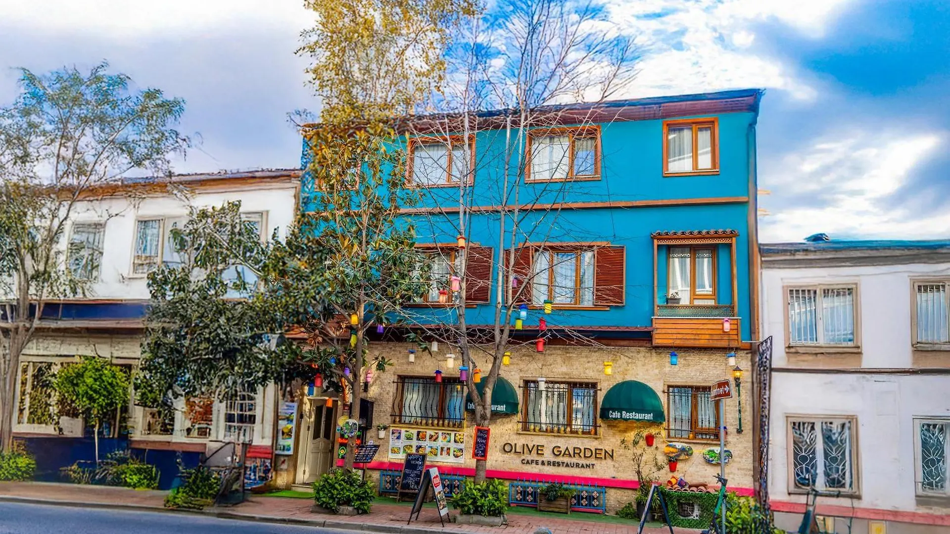 7 People Large Family Or Friends Group 110Mettee Squar Bed & Breakfast Istanbul Turkey