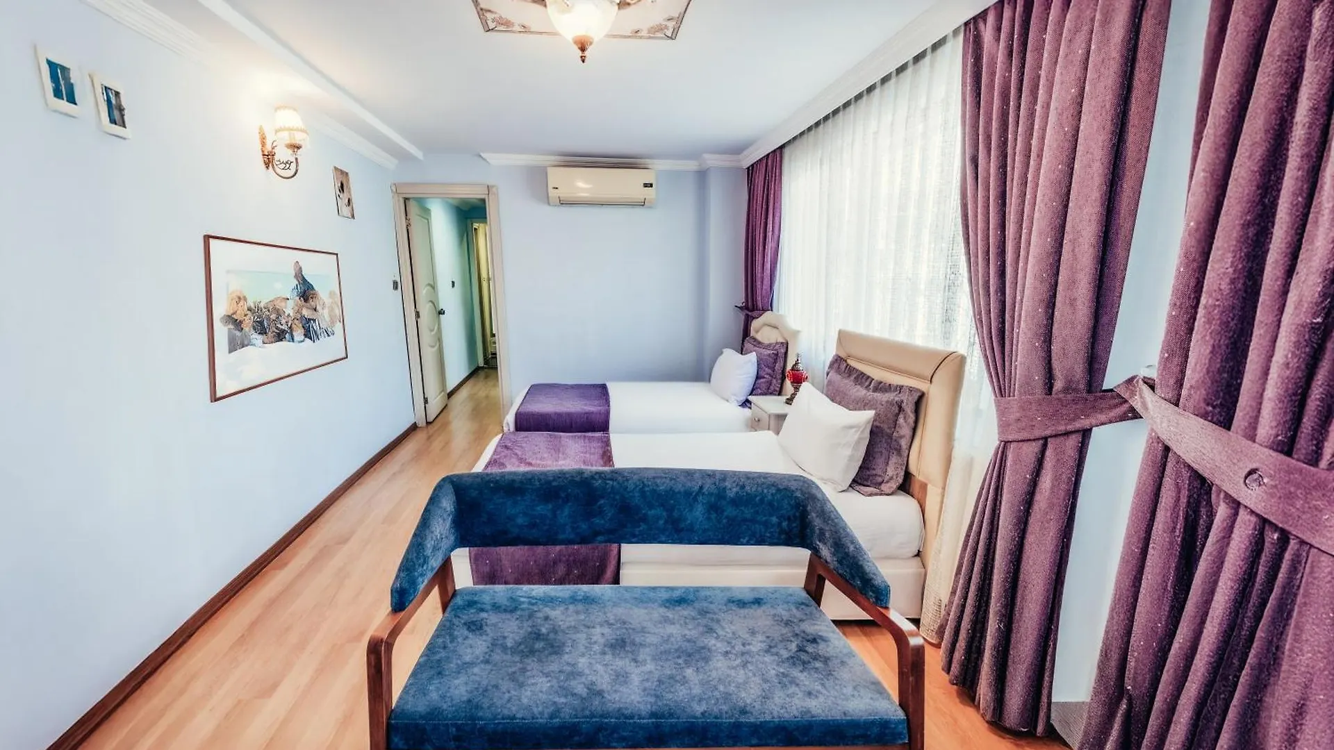 7 People Large Family Or Friends Group 110Mettee Squar Bed & Breakfast Istanbul Turkey
