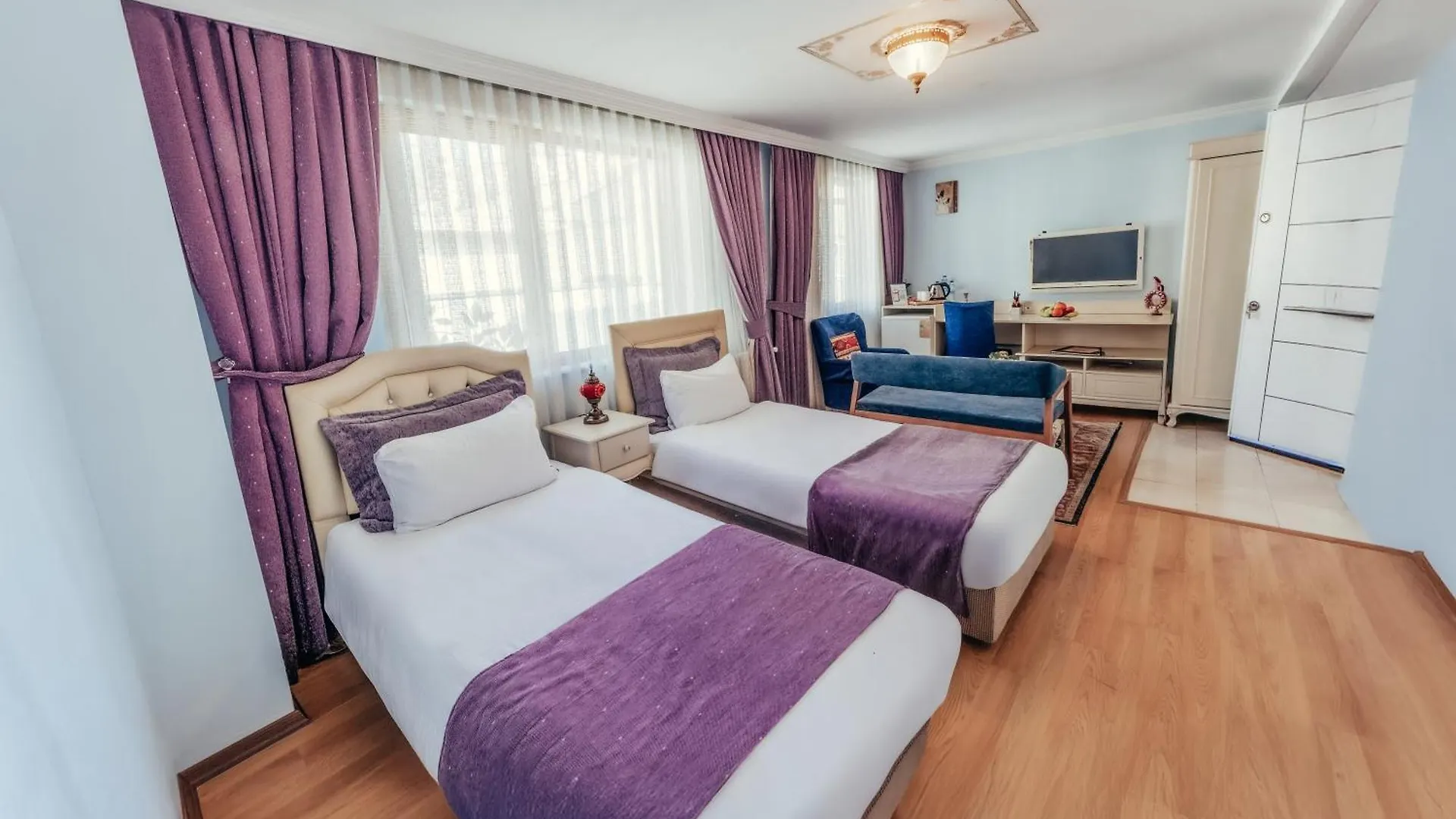 7 People Large Family Or Friends Group 110Mettee Squar Bed & Breakfast Istanbul 0*,  Turkey